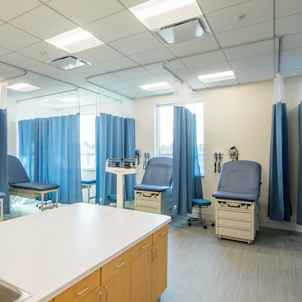 a picture of a room inside a medical facility